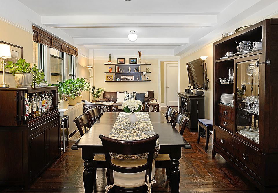 1st image of 65 W 95th St APT 6C