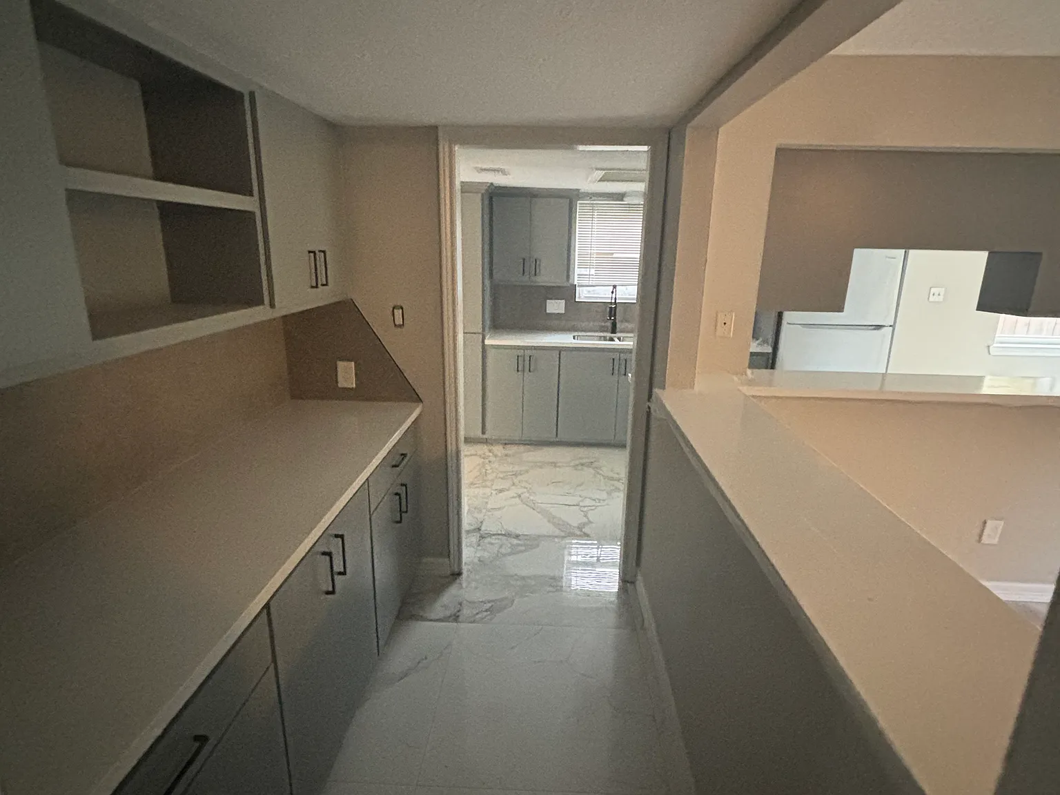 3 bed, 1704 sqft, $2,000 — Photo 3