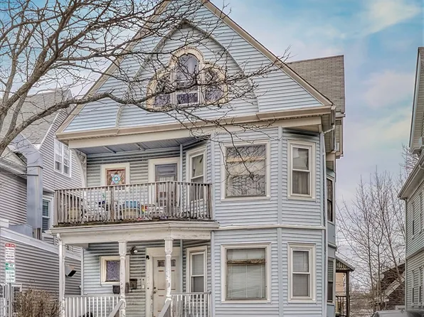 231 Highland Ave, Somerville, MA 02143