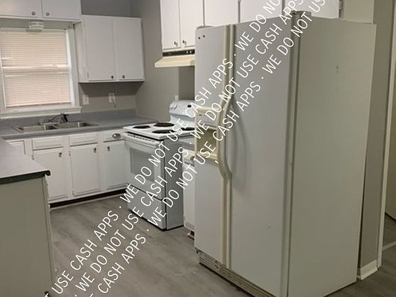3rd image of 1306 Jordan Ave