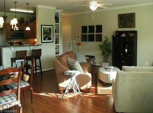 5430-3C Forester Dr, High Point, NC 27265