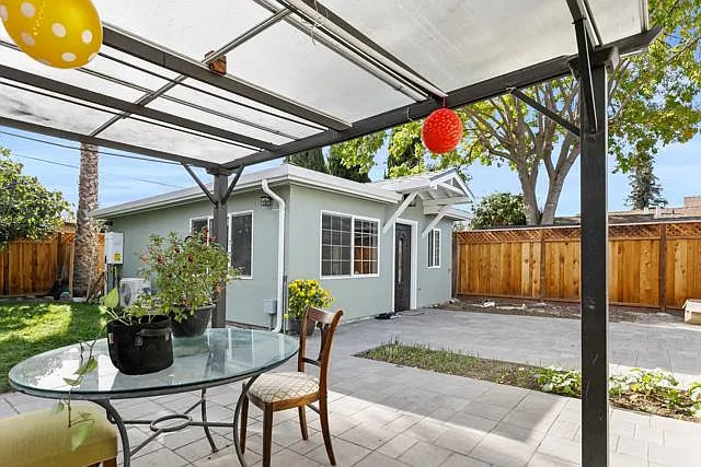 1 bed, 510 sqft, $2,800 — Photo 1