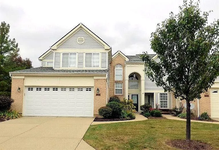 4166 Lakeknoll Dr