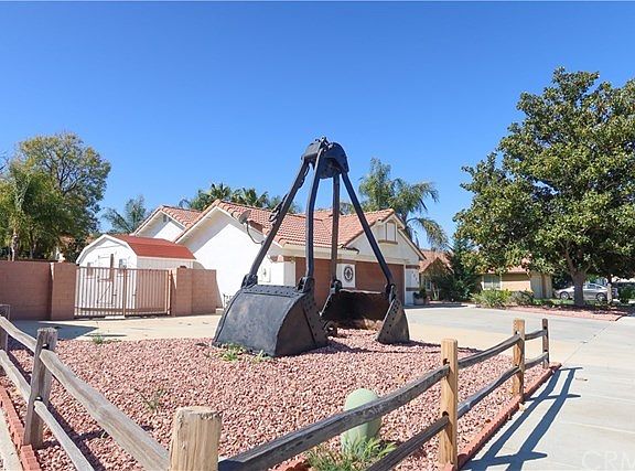 5th image of 1316 E Beringer Dr
