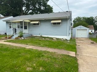 9958 Luna Ave, Saint Louis, MO 63125