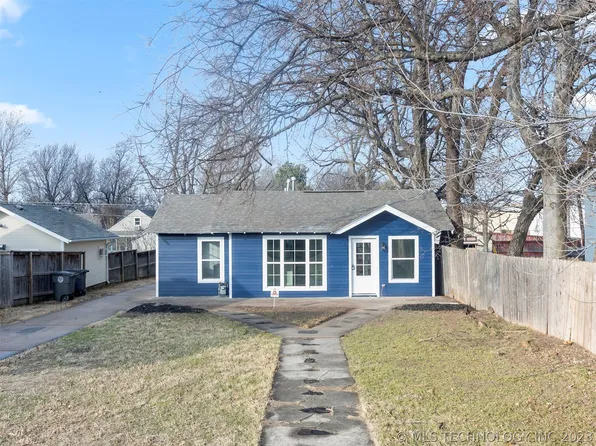 1520 S Columbia Pl, Tulsa, OK 74104