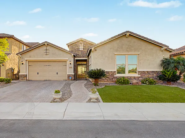 5030 S Seton Ave, Gilbert, AZ 85298