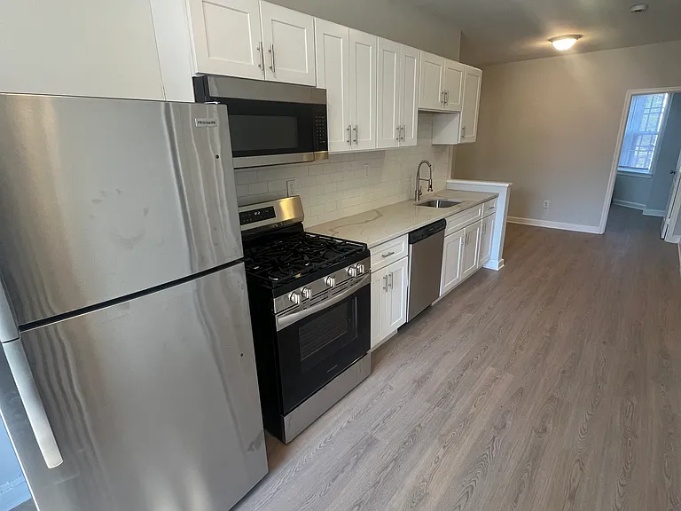 2927 Pennsylvania Ave SE #104 — Photo 1