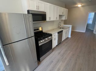 2927 Pennsylvania Ave SE #104, Washington, DC 20020