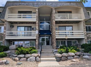 4387 Wilshire Blvd #106, Mound, MN 55364
