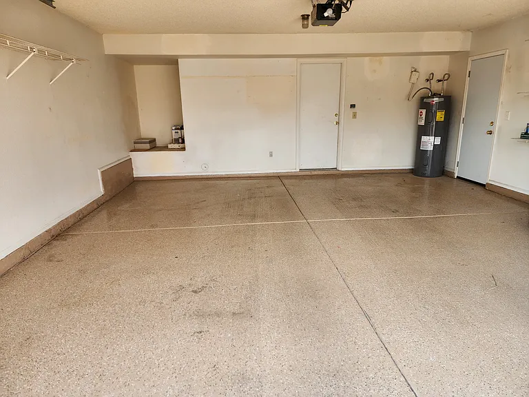 4118 E Woodland Dr — Photo 16