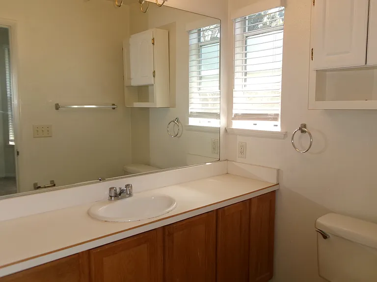 1521 San Pascual St #D — Photo 15