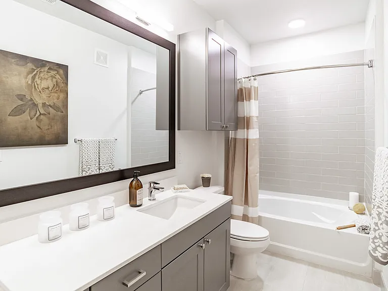 Alys Crossing Apartments — Photo 45