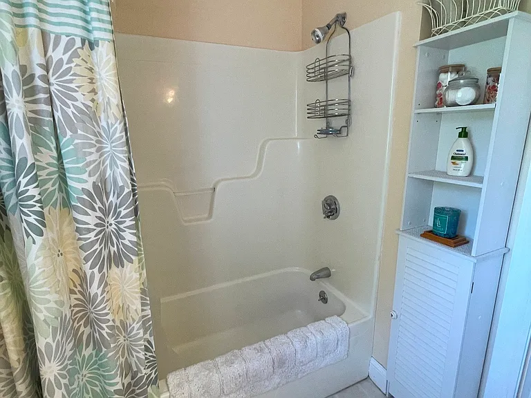 11 Beachwood Ave — Photo 15