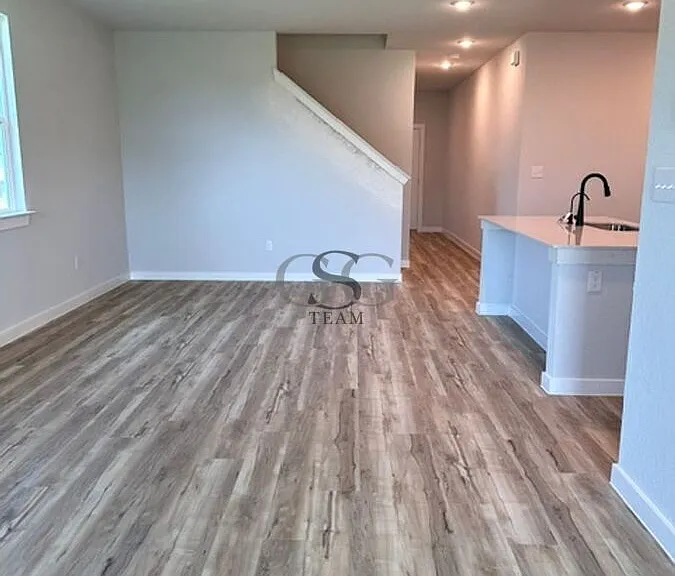 240 Brook Shadow — Photo 15