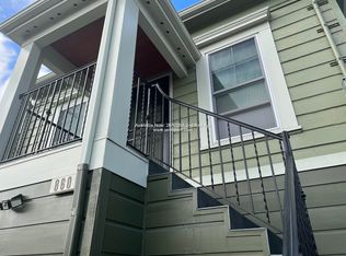 860 22nd St UNIT A, Oakland, CA 94607