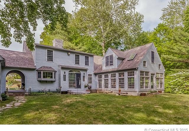 Back of the house showing s...