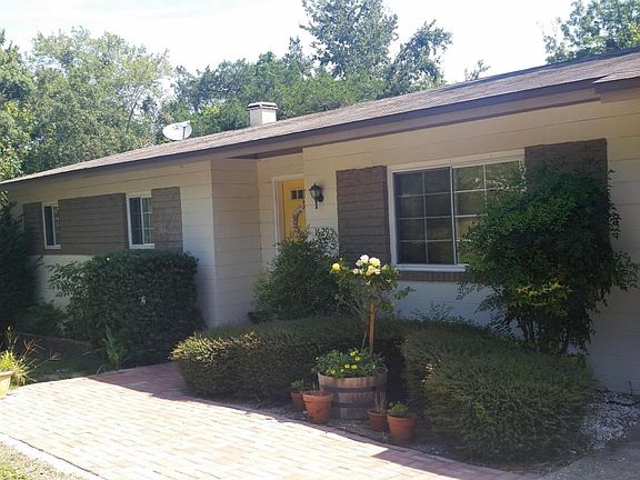 3rd image of 1629 Aletha Dr