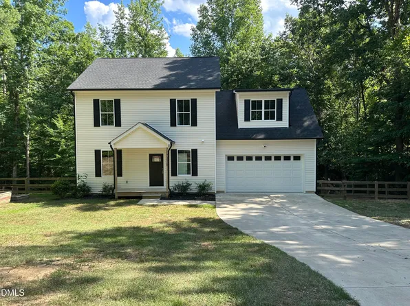 2218 Christian Light Rd, Fuquay Varina, NC 27526
