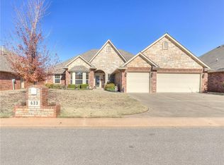 633 Placid Dr, Edmond, OK 73025