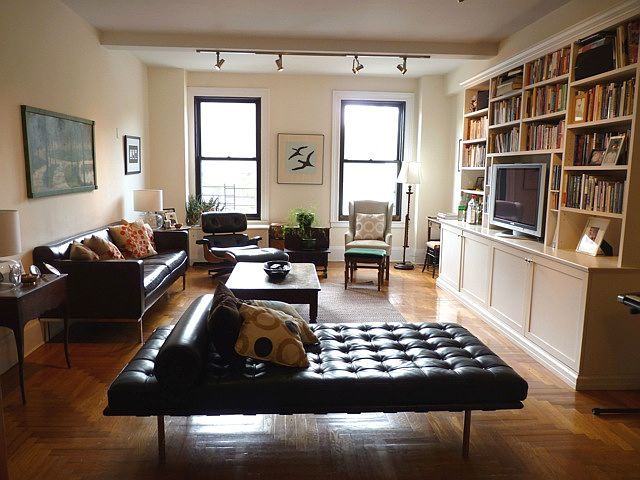 Loft-like living room 