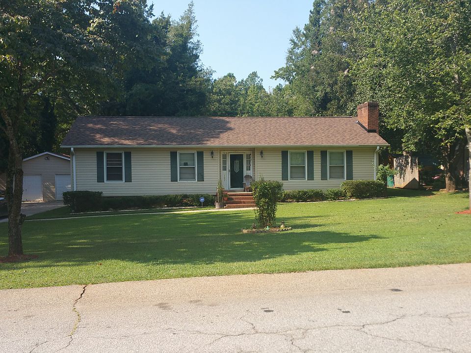 1st image of 107 Orchard Dr