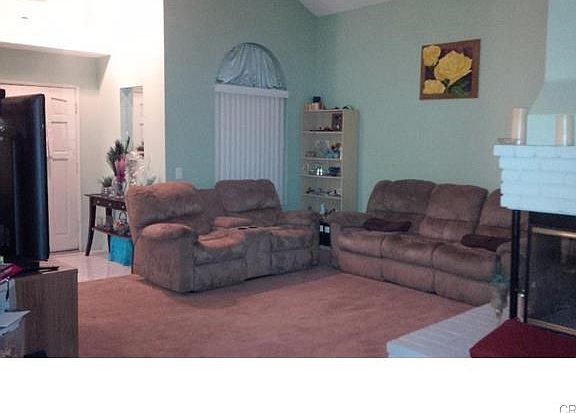 2nd image of 2556 Knox Ct