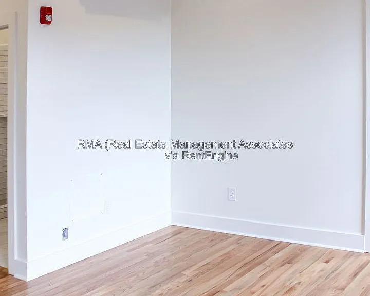 4 Zebulon St #2F — Photo 12