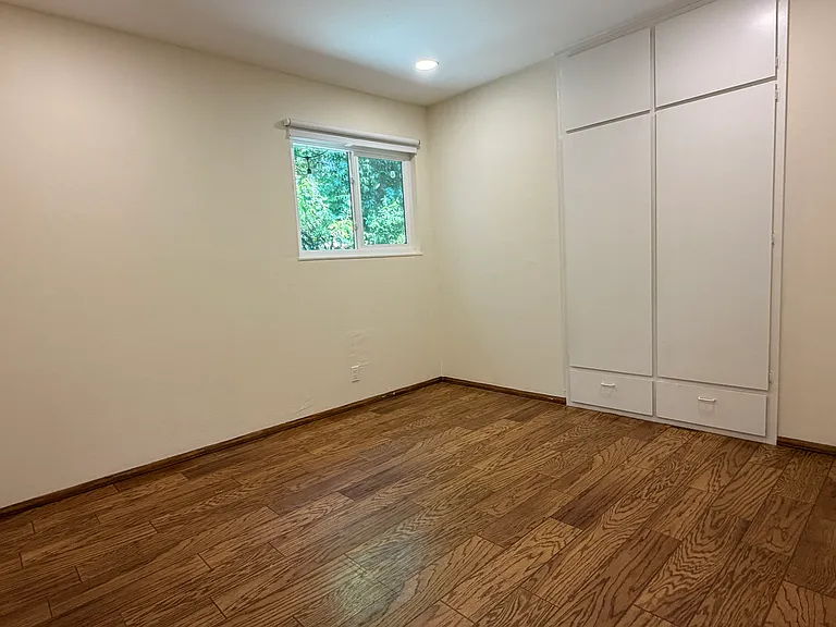 6254 Hopi Cir — Photo 10