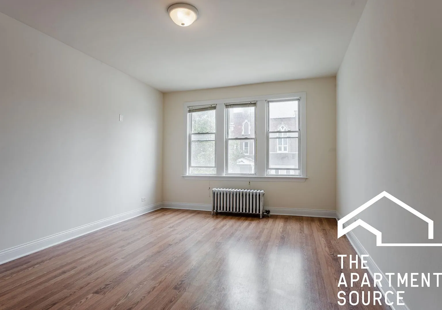 2601 N Kimball Ave — Photo 3