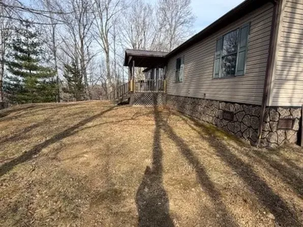 1725 Tech Rd, Jewell Ridge, VA 24622