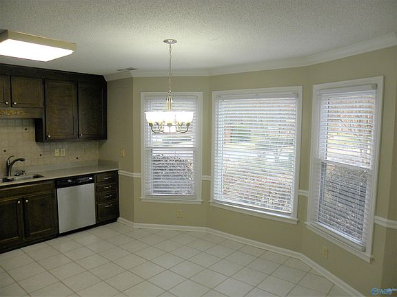 2nd image of 102 W Lake Cir