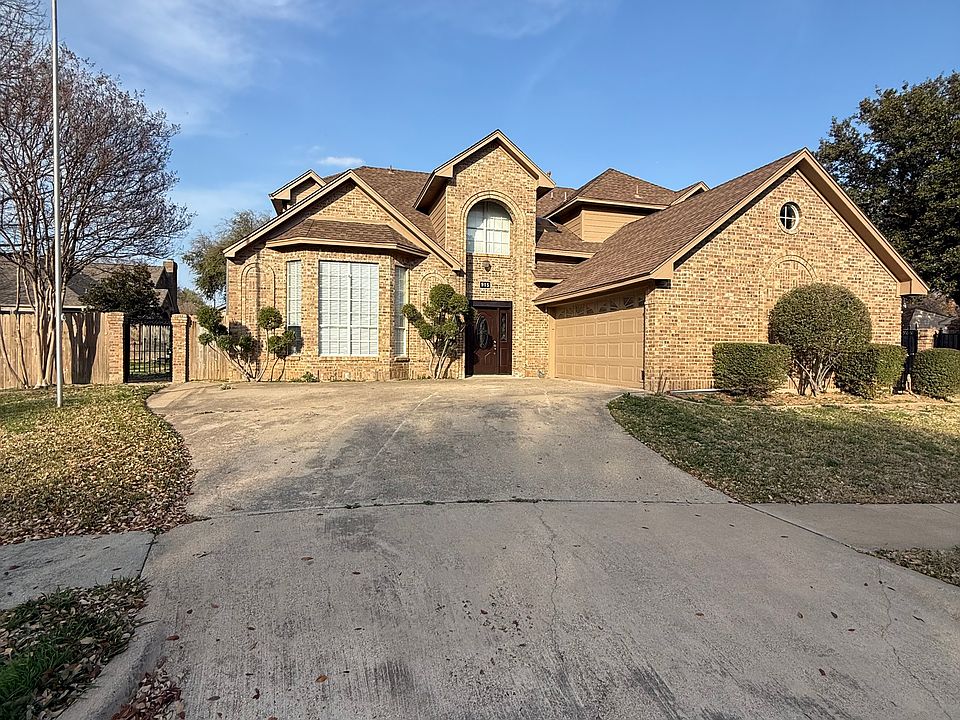 1st image of 915 Colony Ridge Ct