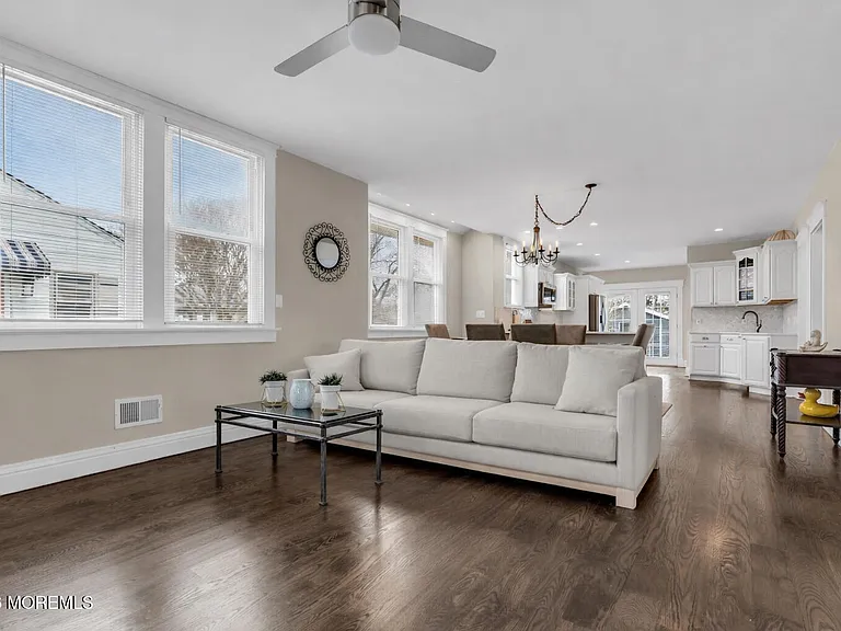 524 Fisk Ave — Photo 9
