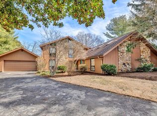 5818 Saddleridge Rd, Roanoke, VA 24018