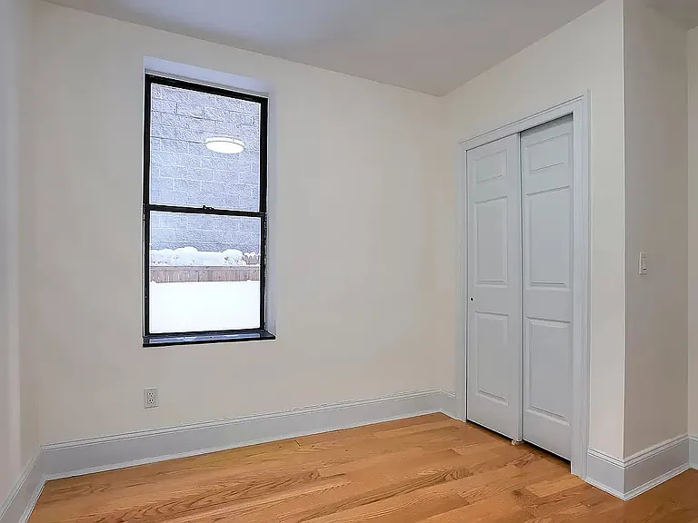 202 S 2nd St #17 — Photo 3