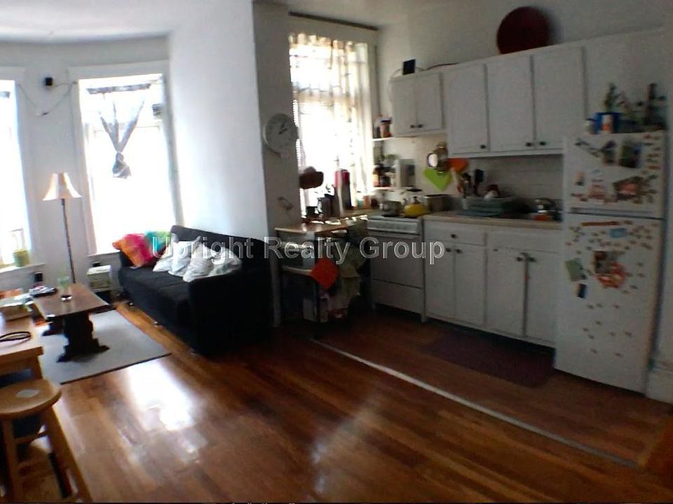 2nd image of 1316 Commonwealth Ave #306
