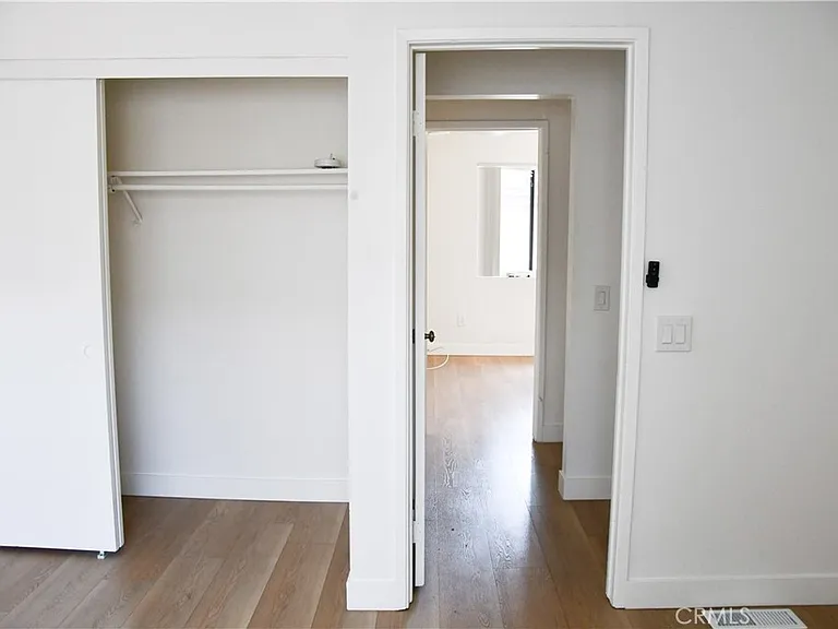 994 Valencia St #104 — Photo 29