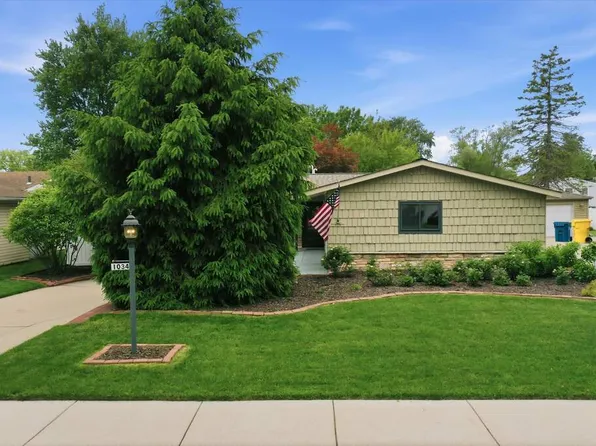 1034 N Indiana St, Griffith, IN 46319