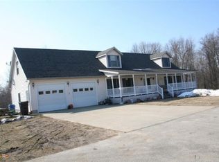 2542 Park Rd, Eau Claire, MI 49111