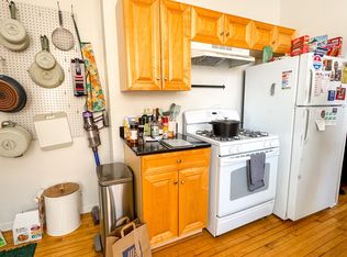 2610 W Thomas St APT 3F, Chicago, IL 60622