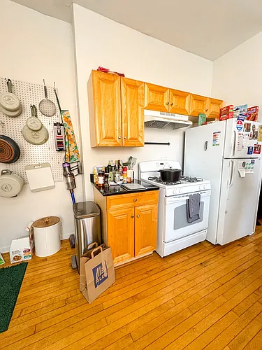 2610 W. Thomas St Photo 1