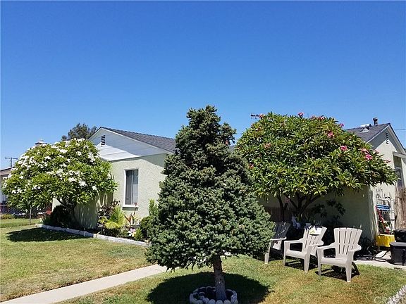 2nd image of 10915 Mines Blvd