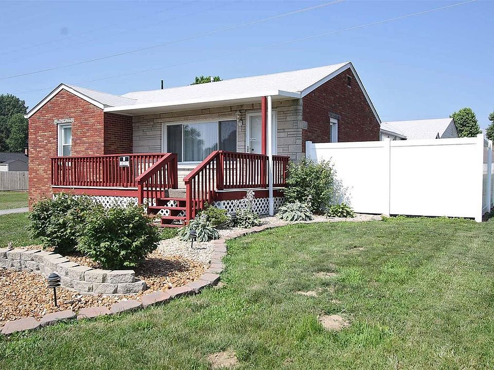 1st image of 75 E Rosewood Dr