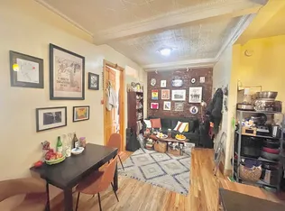399 Smith Street 1B image 1 of 7