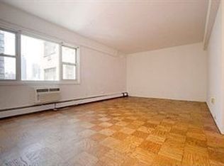 40 Sutton Pl, Rochester, NY 14620