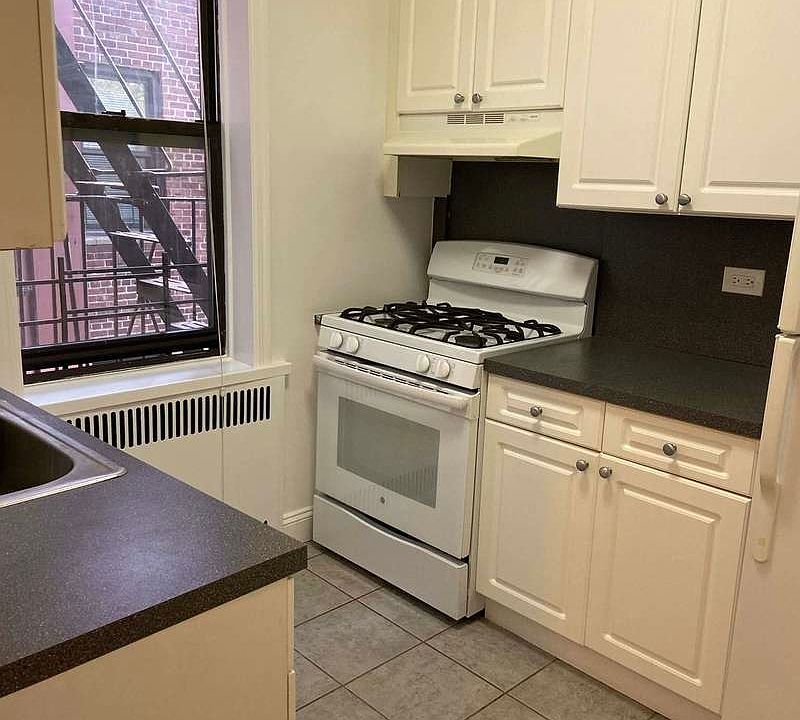 2nd image of 87-15 37th Ave #43