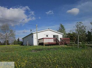 7980 Granger Hwy, Vermontville, MI 49096