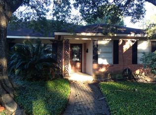 8711 Linkfair Ln, Houston, TX 77025