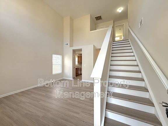 4th image of 2041 Sonoma Valley Dr